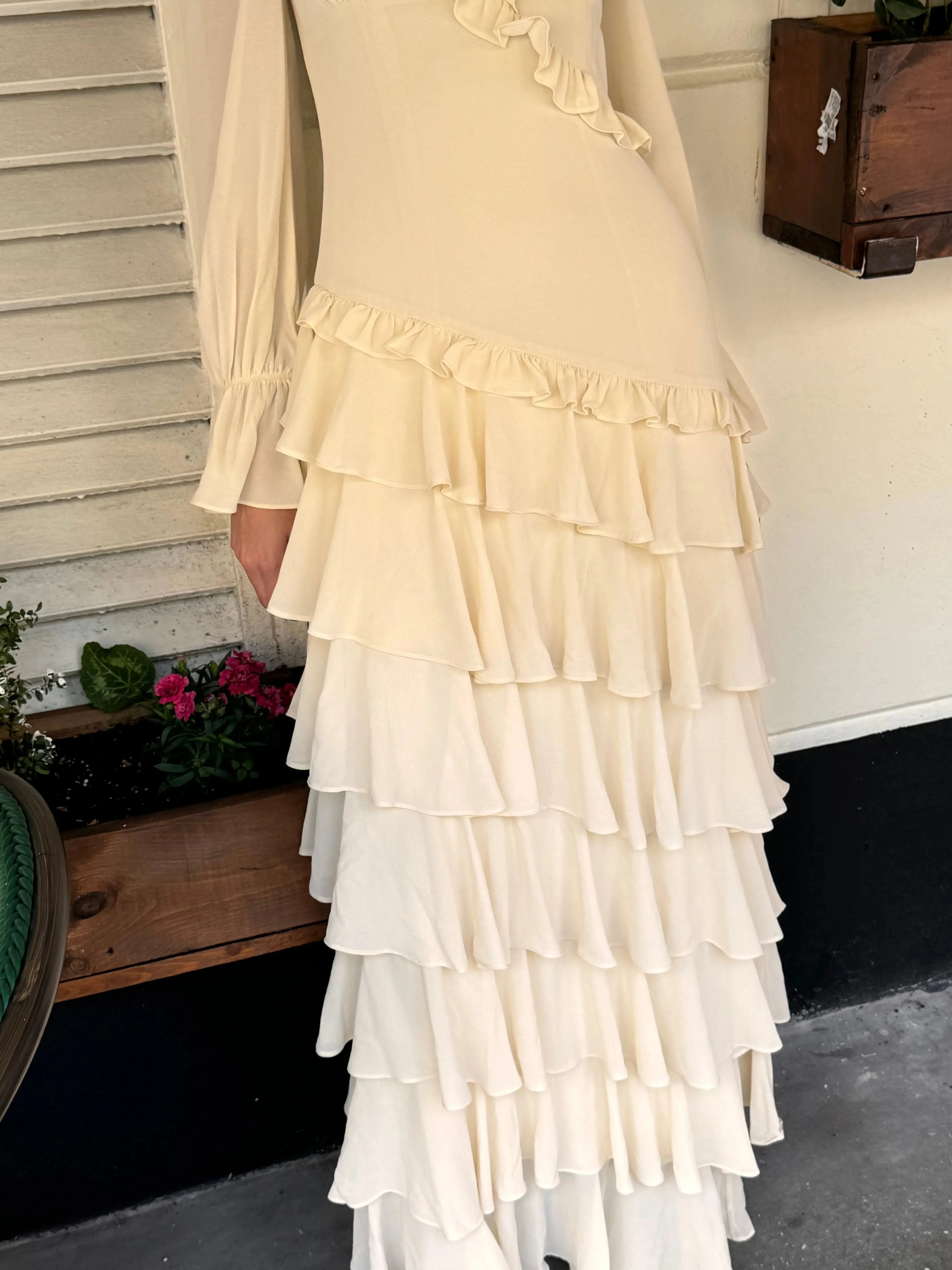 ALB RUFFLE DRESS - Image 6