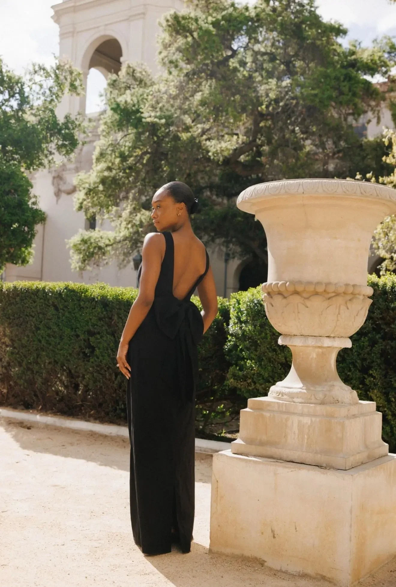 BOW MAXI DRESS BLACK - Image 13