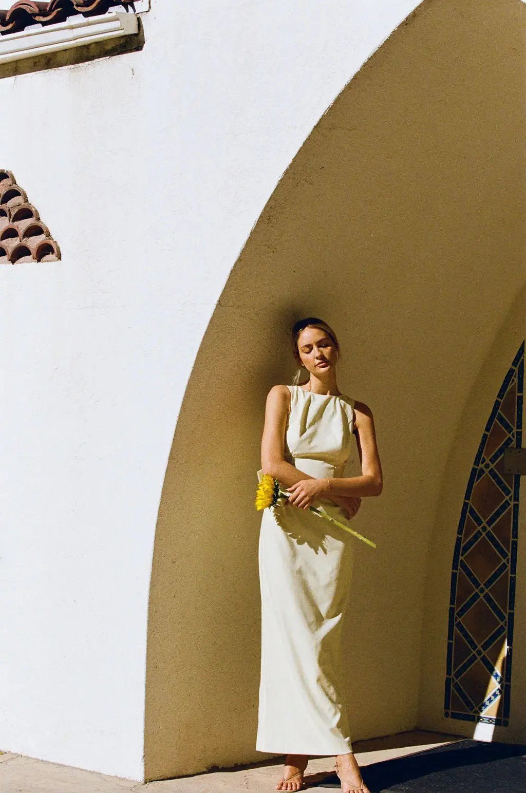 BOW MAXI DRESS BUTTERCREAM - Image 4