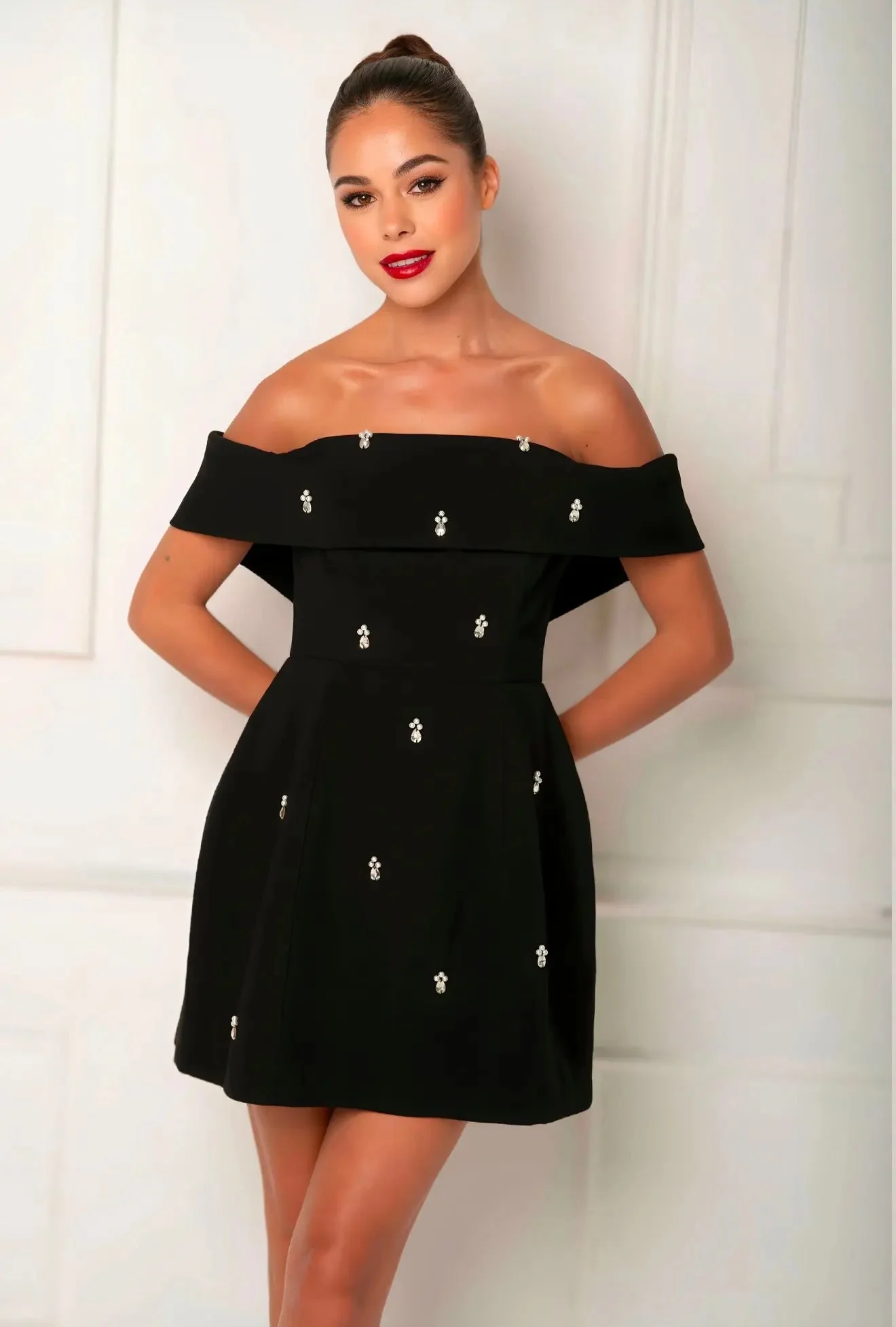 CARTER EMBELLISHED DRESS - Image 4