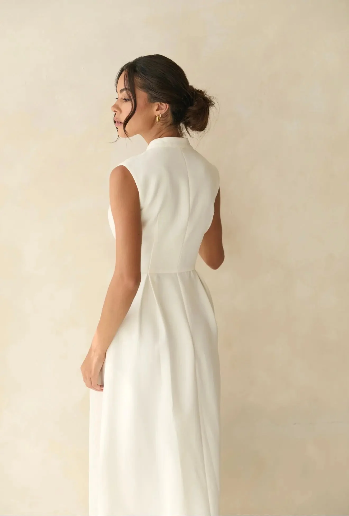 KNIGHTSBRIDGE WHITE ZIP DRESS - Image 6