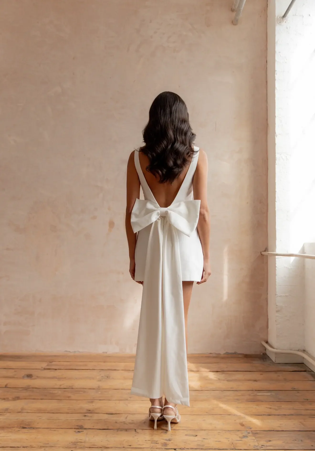 DOVE BOW DRESS WHITE - Image 14